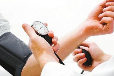 不同阶段高血压的危害有哪些？